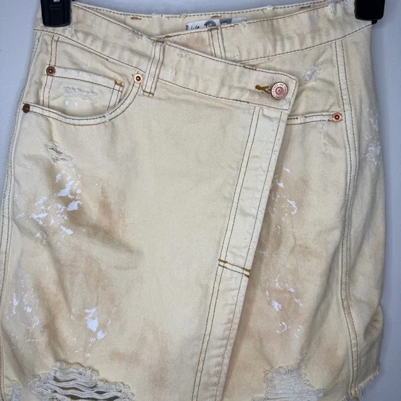 We The Free Cream Distressed Denim Mini Skirt 100% Cotton - Picture 2 of 7